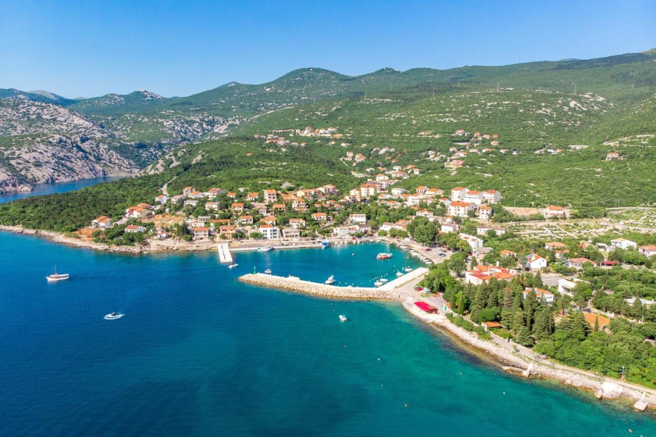 Apartments With Wifi Klenovica, Novi Vinodolski - 5530 Eksteriør bilde